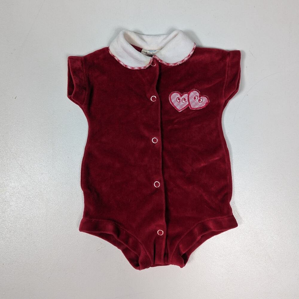 Vtg Romper Baby Girls Sz 0-6m Red Velour Heart Valentines One Piece